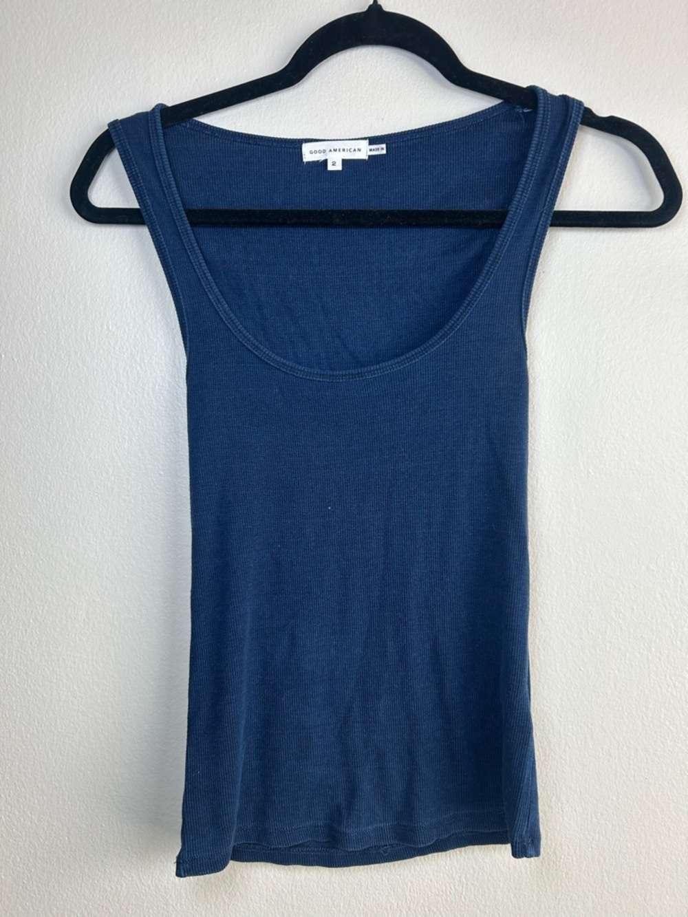 Good American Navy Ribbed Scoop Neck Tank